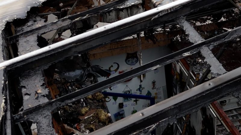 Glasbrennerei nach Großbrand zerstört  (Foto: SAT.1 NRW)
