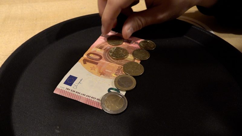 Millionen Beschäftigte von Mindestlohnerhöhung betroffen (Foto: SAT.1 NRW)