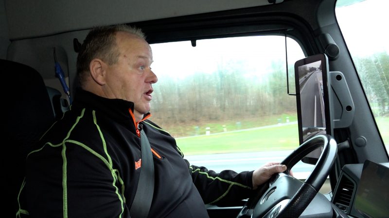 NRWs singender Trucker (Foto: SAT.1 NRW)