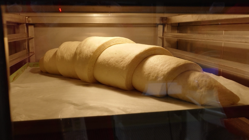 XXL-Croissant made in NRW (Foto: SAT.1 NRW)